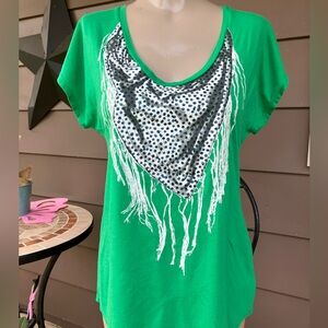 💥3 for $15 Kelly Green Tee